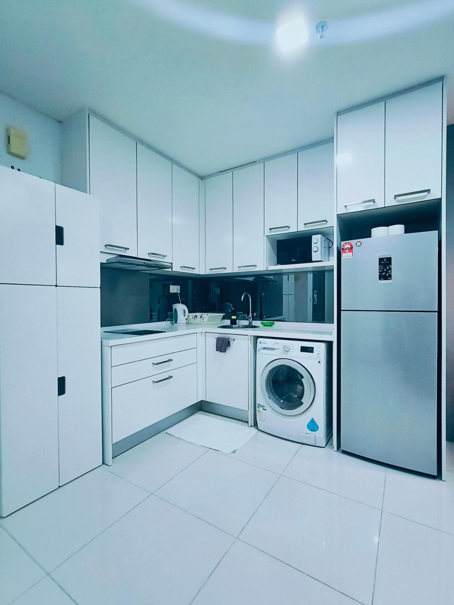 Signature Apartment At Mercu Summer Suites Klcc Kuala Lumpur Buitenkant foto